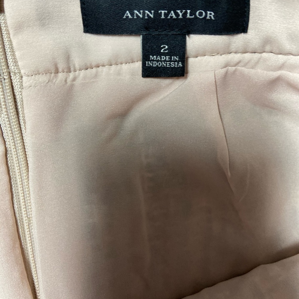 Anne Taylor tweed aline skirt.
